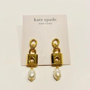 KATE SPADE GOLD TONE AND FAUX PEARL DANGLE PIERCED EARRINGS  NWT